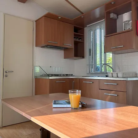 Adriacamp Mobile Homes Rosepineta Ferienhaus