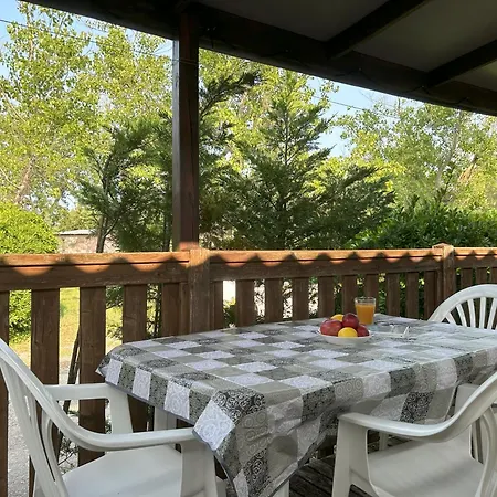 Holiday home Adriacamp Mobile Homes Rosepineta *