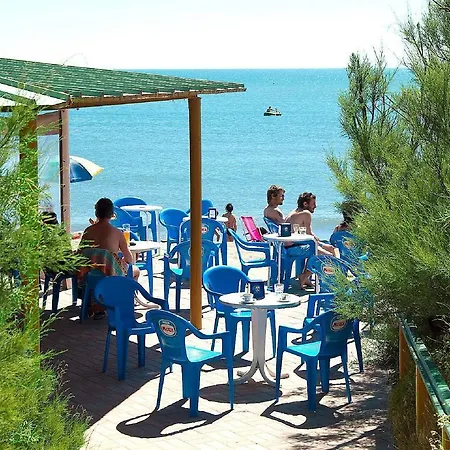 Adriacamp Mobile Homes Rosepineta * Rosapineta